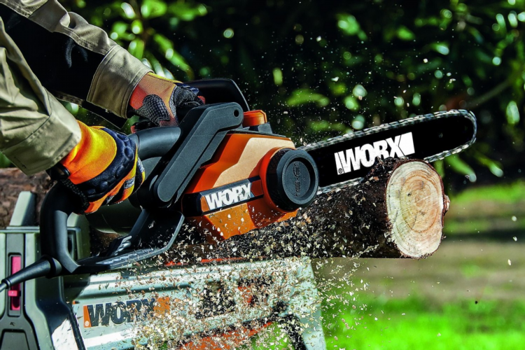 Цепная пила аккумуляторная worx